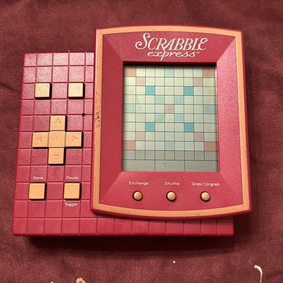 Vintage Scrabble Express Handheld Electronic Game Hasbro Factory 1999 - Picture 4 of 4